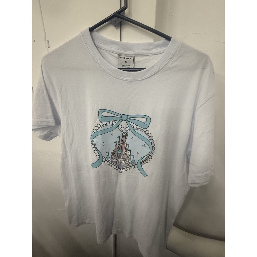 Pro West Women's White 100% Cotton Fairy Tale Castle Graphic T-Shirt Size M